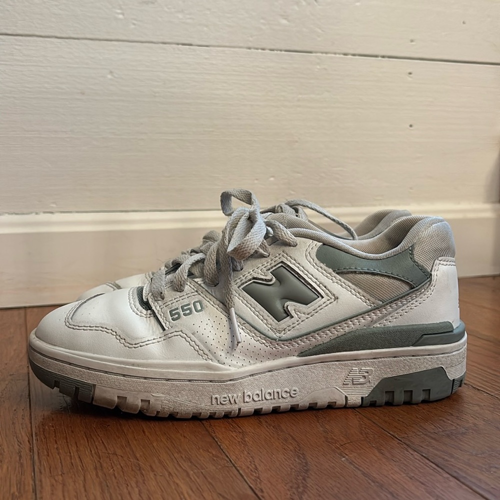 New Balance 550 Sneakers
